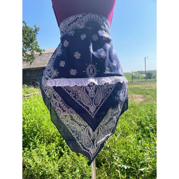 Vintage Blue Bandanna Half Apron Western Farmhouse - Picture 7 of 16